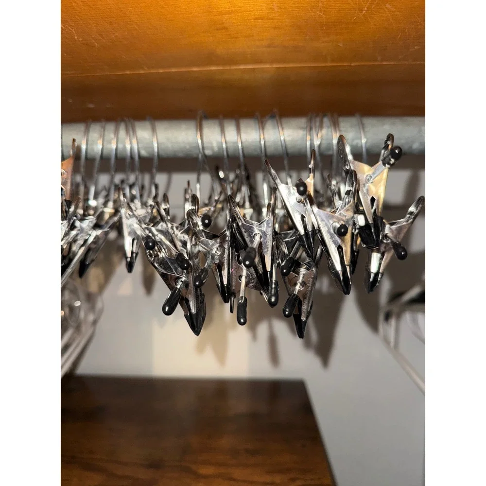 Lot of 20 Metal Skirt Pant Hangers with Adjustable Non Slip Clips Chrome 11 Inch